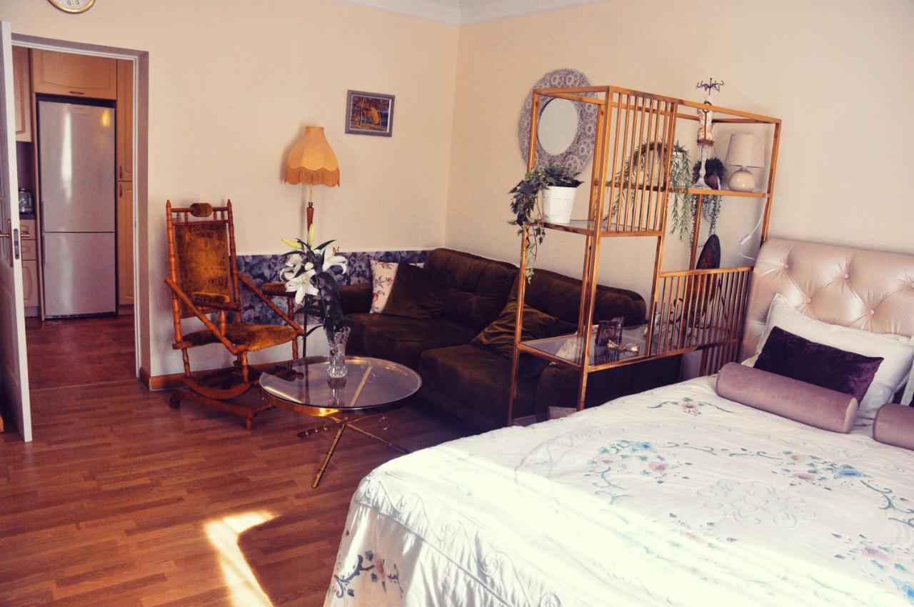 Appartamento La Boheme - The Magic Of Riga & Free Parking Esterno foto
